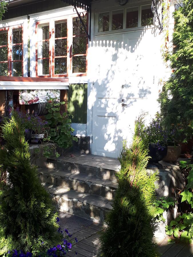 Hotelli Luostarin Puutarha Naantali Exterior foto